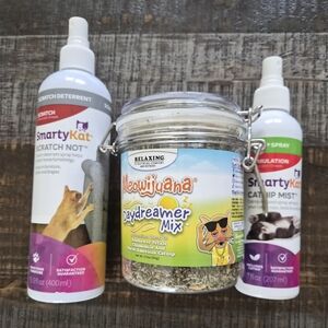 Daydreamer Mix Catnip - Relaxing Blend + Smarty Kat Scratch Not + Catnip Spray!